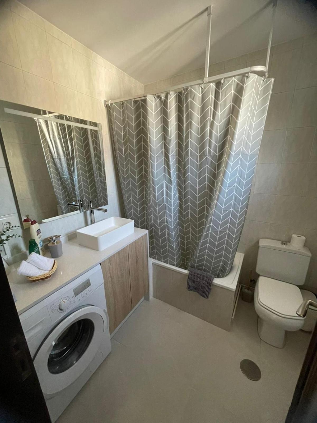 Apartamentos Demar Luis Casais O Grove Zimmer foto